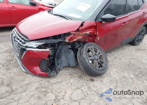 2023 Nissan Kicks Sv Xtronic Cvt z USA, uszkodzony, nr VIN 3N1CP5CV0PL535116